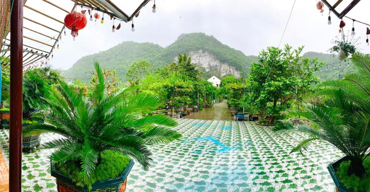 Central Hills Cat Ba Xuan Dam Exterior photo